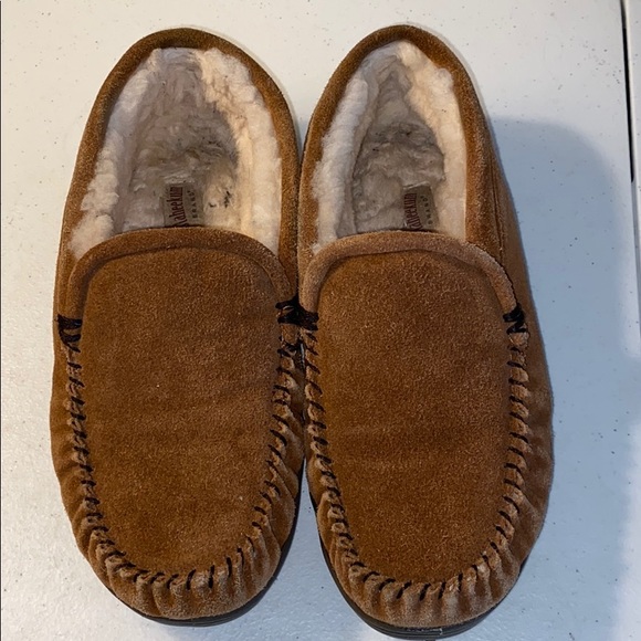 staheekum slippers